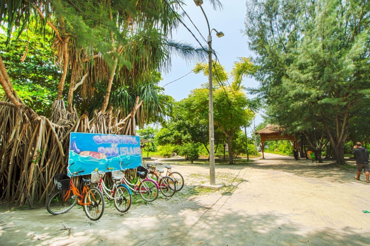 Guerilla Dive Lodge Pulau Pari Jakarta Exterior foto