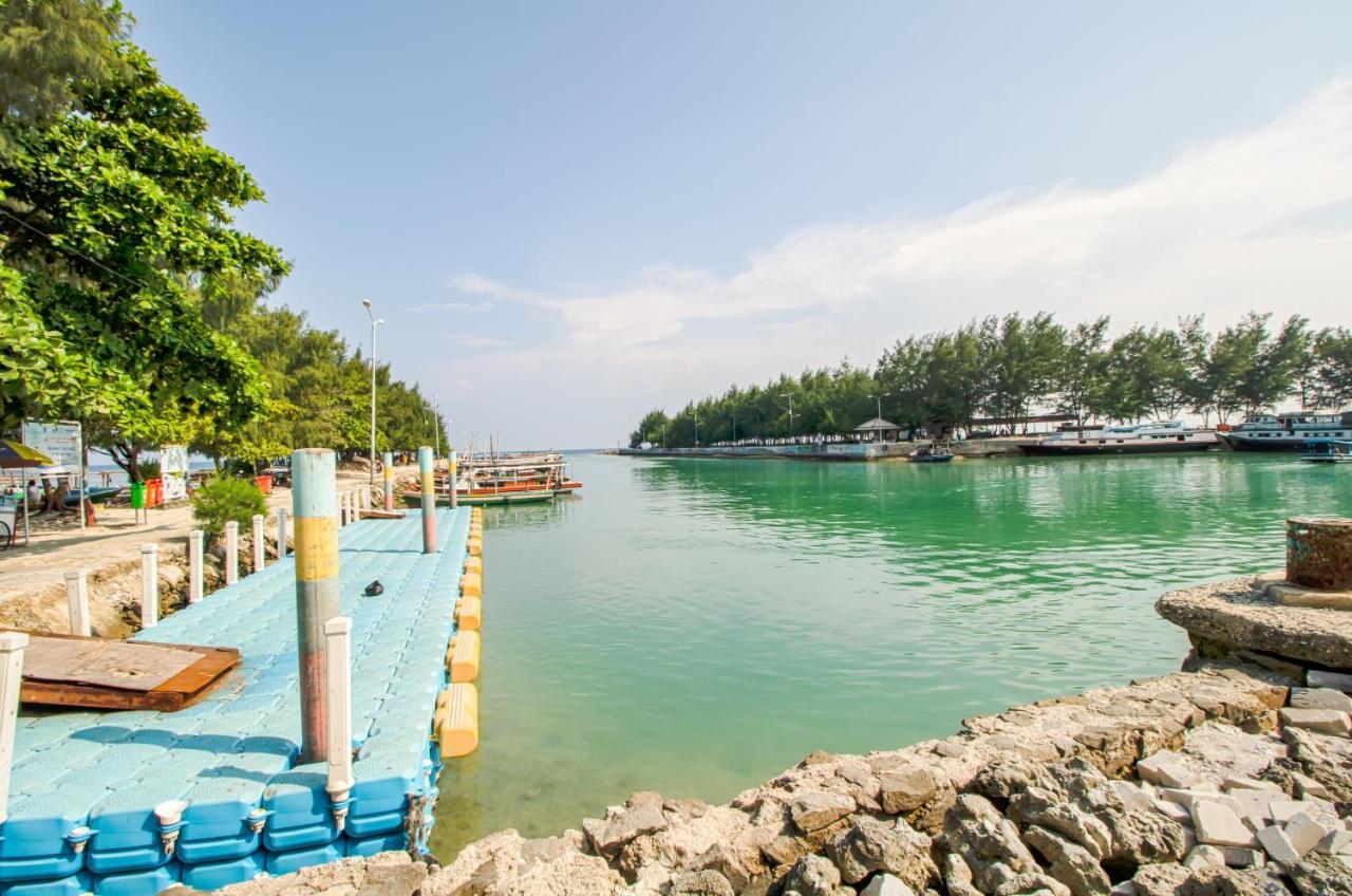 Guerilla Dive Lodge Pulau Pari Jakarta Exterior foto
